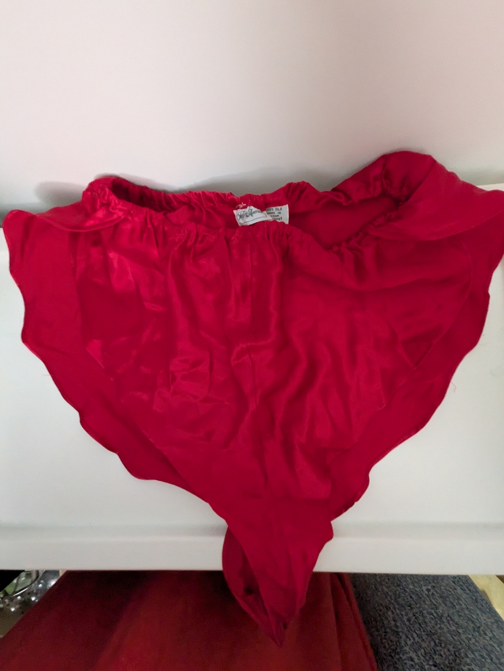 Saks Fifth Ave NWT Intimates